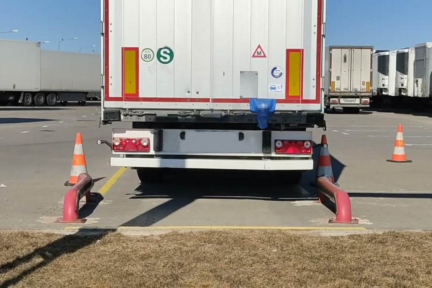 C Sınıfı Kamyon Ehliyeti